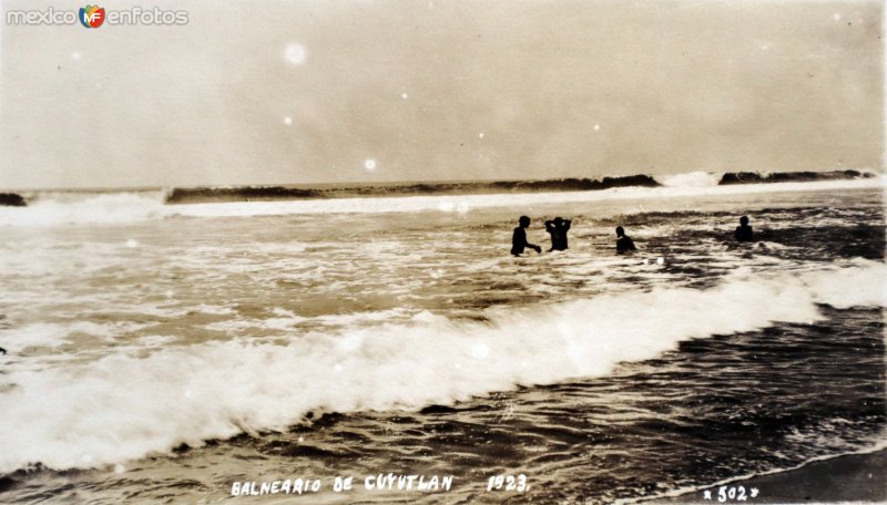 Fotos de Cuyutlán, Colima: Balneario. ( Fechada 1923 ).