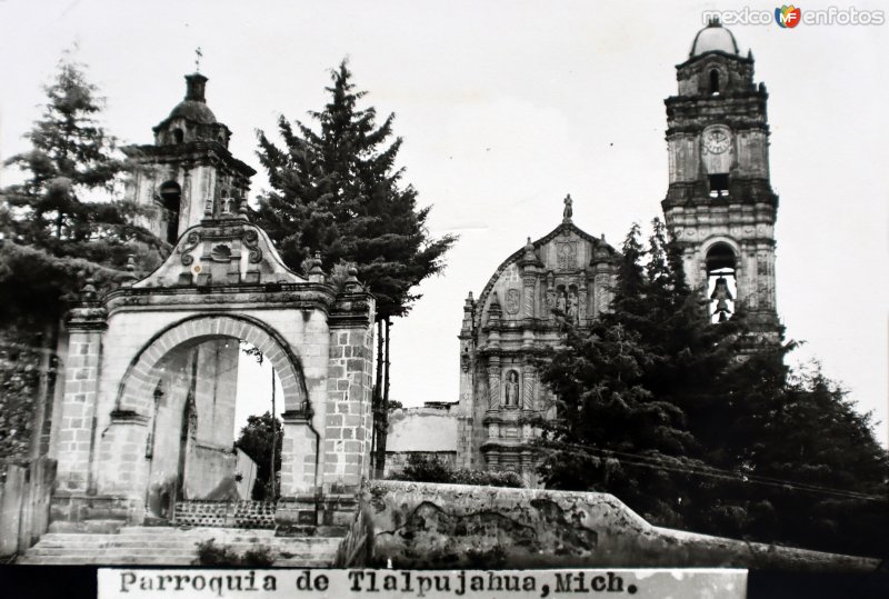 Fotos de Tlalpujahua De Rayón, Michoacán: La Parroquia.