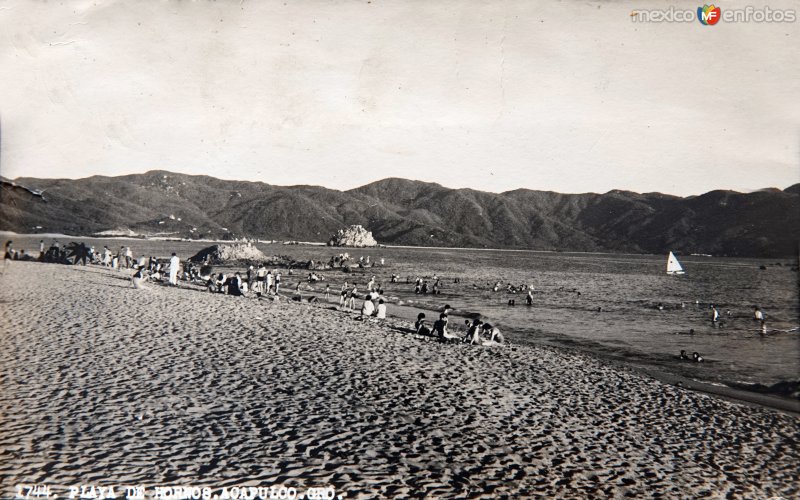 Fotos de Acapulco, Guerrero: Playa de Hornos.  ( Circulada el 21 de Marzo de 1940 ).