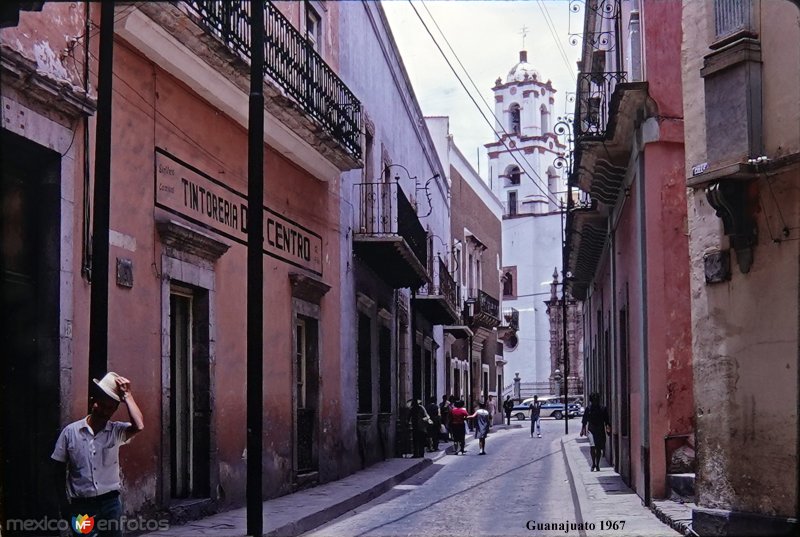 Fotos de Guanajuato, Guanajuato: Escena callejera  1967.