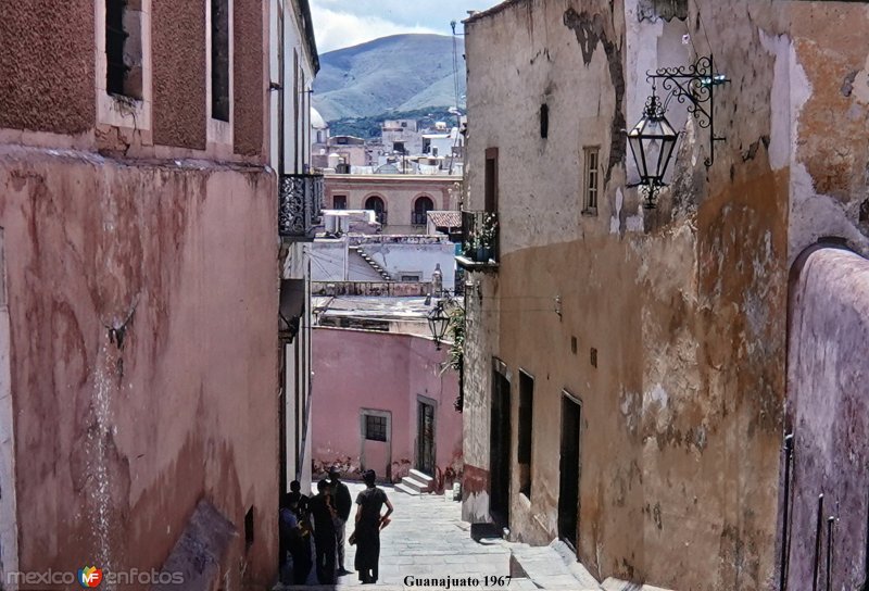 Fotos de Guanajuato, Guanajuato: Escena callejera  1967.