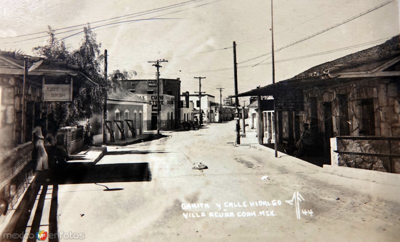 Fotos de Ciudad Acuña, Coahuila: Garita y calle Hidalgo.