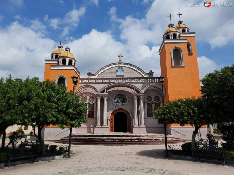 Fotos de San Miguel El Alto, Jalisco: Parroquia de la Sagrada Familia