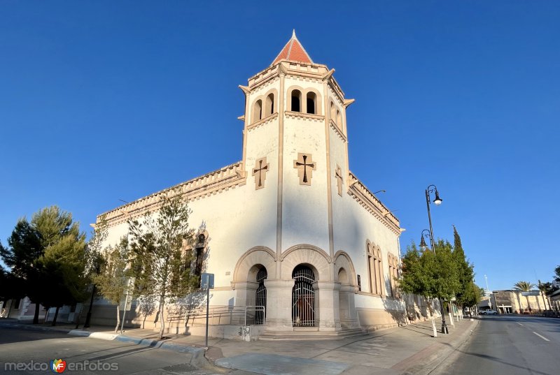 Fotos de Chihuahua, Chihuahua: Templo Metodista de la Santísima Trinidad.