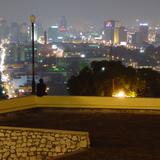 Vista del centro de Monterrey desde el Obispado