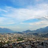 Vista panorámica del área metropolitana de Monterrey