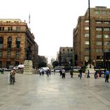 Explanada del Palacio de Bellas Artes