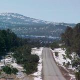 Invierno nevado en la carretera a Creel