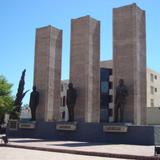Monumento a los 3 presidentes