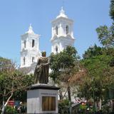 Catedral de Chilpancingo y Monumento a José Ma. Morelos