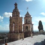 torres del templo de tlaxcala desd otro angulo