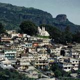Vista de la capilla del Carmen y la ciudad de Teziutlán. 1995