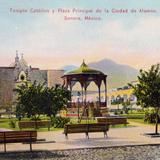 Templo y plaza principal de Alamos