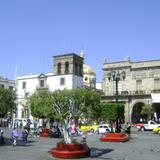 Plaza Guadalajara y Templo de la Soledad. Noviembre/2011