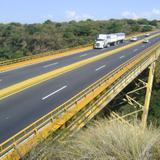 La Autopista Guadalajara-Zapotlanejo y el Puente Ing. Fernando Espinosa