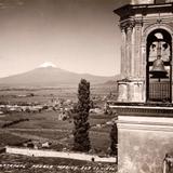 Vista de Cholula y el volcán Popocatépetl