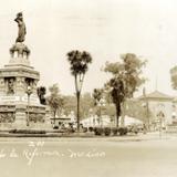 Monumento a Cuauhtémoc, en el Paseo de la Reforma