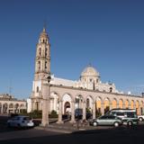Arcos y parroquia de Uriangato, Gto. Noviembre/2012