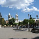 Plaza y Parroquia