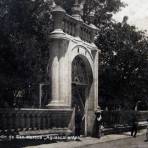 Entrada al Jardin de San marcos