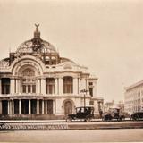 Palacio de Bellas Artes Por el fotografo HUGO BREHME