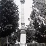 MONUMENTO EN EL BARRIO DEL ZAPOTE