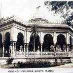 KIOSKO EN LA COLONIA SANTA MARIA