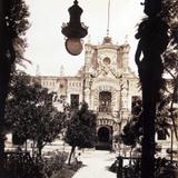 PALACIO DE GOBIERNO POR EL FOTOGRAFO HUGO BREHME