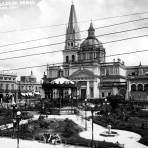 Plaza y Catedral de Guadalajara