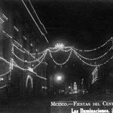 Fiestas del Centenario: Iluminaciones en calle 5 de mayo