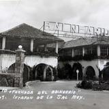 FACHADA DEL BALNEARIO