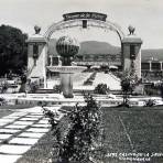 CASINO DE LA SELVA por el fotografo HUGO BREHME