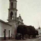 IGLESIA Y CASA MUNICIPAL