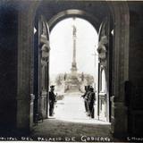 ENTRADA AL PALACIO DE GOBIERNO