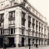 Edificio de los Ferrocarriles Nacionales