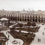 PLAZA DE ARMAS