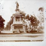 MONUMENTO A CUAHUTEMOC