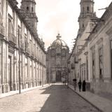 Morelia, calle frente a Catedral