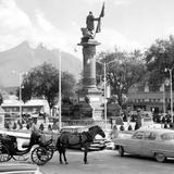 Monumento a Juárez y Plaza 5 de Mayo