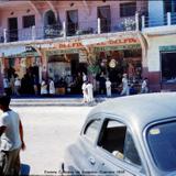 Escena Callejera de Acapulco Guerrero 1958