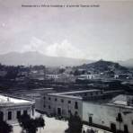 Panorama de La Villa de Guadalupe y el cerro del Tepeyac al fondo