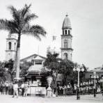 Plaza de armas y Catedral.