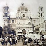 La Basilica de Guadalupe .