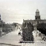 Calle Zaragoza y plaza.