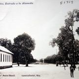 Entrada a a la Alameda ( Circulada el 1 de Agosto de 1919 ).