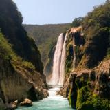 Cascada de Tamul y Río Santa María