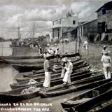 Canoas en el Rio Grijalva.