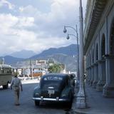 Calle y Plaza Zaragoza frente al Palacio Municipal (circa 1950)