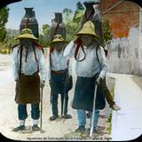 Aguadores de Guanajuato por el Fotógrafo Charles B. Waite.