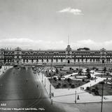 Plaza de la Constitución y Palacio Nacional